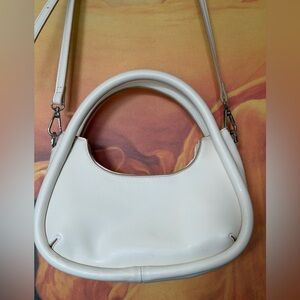A New Day winter white cross body purse